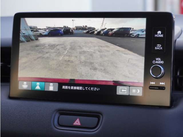 ◆バックカメラ◆リバースにするだけで映ります、後方の安全確認や、狭い駐車場での車庫入れ、雨の日や夜間など視界の悪い時に便利です！安全にバックする為には欠かせない装備です。