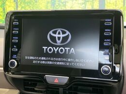 【8インチ　ディスプレイオーディオ】大画面のディスプレイはAppleCarPlayやAndroidAutoが利用可能。大きな画面でスマホナビアプリ等が利用いただけます♪