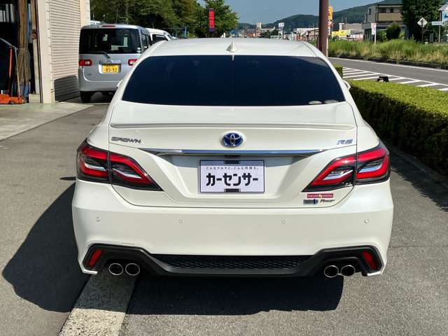 当店の車両は入れ替わりが早いため、気になる車両がございましたらお電話を頂ければと思います。TEL：0078-6002-401256（通話料無料）