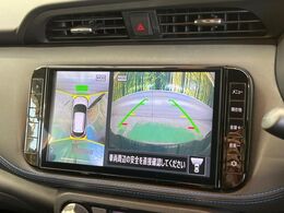 【アラウンドビューモニター】専用のカメラにより、上から見下ろしたような視点で360度クルマの周囲を確認することができます☆死角部分も確認しやすく、狭い場所での切り返しや駐車もスムーズに行えます。
