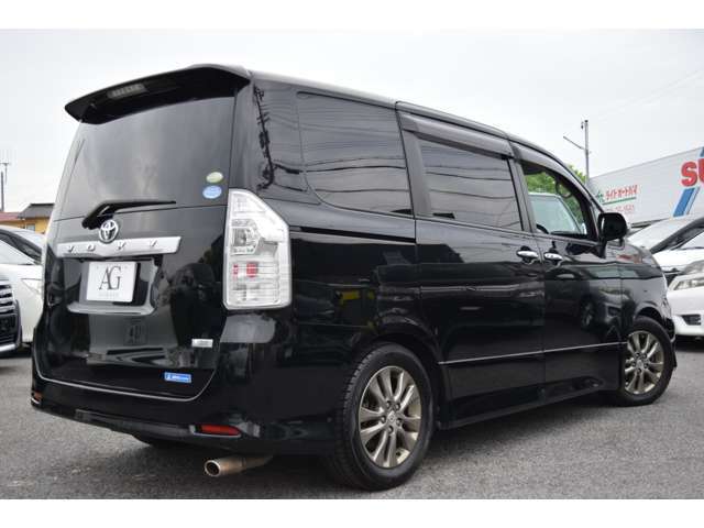 【オリジナルカスタム受付中】車の購入は人生の中でも1大イベント。やっぱり自分好みの車に乗りたいものです。どうせなら購入時に自分色に染めてみませんか？ご相談受付中です。