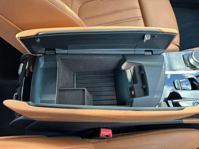 ぜひ厳選したドイツプレミアムブランドのお車を、見て・触って・比べてください！