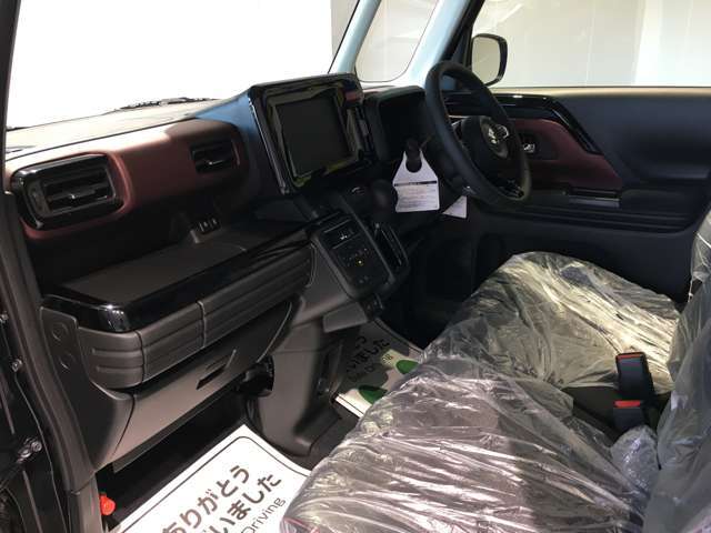 ☆当店は自動車損害保険の代理店です。もしものために自動車保険も当店におまかせ！☆任意保険の見直しも大歓迎です♪