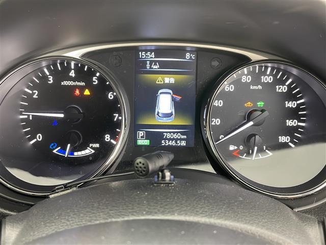 【スピードメーター】メーターがシンプルで見やすく運転しやすいですね！