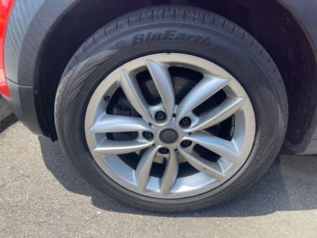 純正アルミ付き。6分山ありますよ