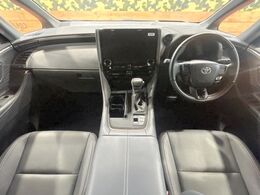 グループ総在庫数約30，000台！！全国の系列店からメーカー・車種問わずご紹介出来るので、あなたにピッタリのお車が見つかるはずです♪まずはお問い合わせ下さい☆