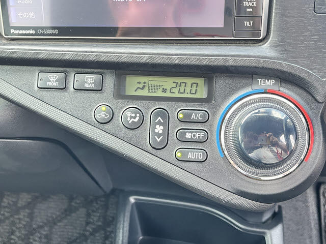 バックカメラ付きでなくても後付けできます。運転が苦手な方も車庫入れ楽々♪狭い駐車スペースでも、お車に傷を付けずに安心ですね！！