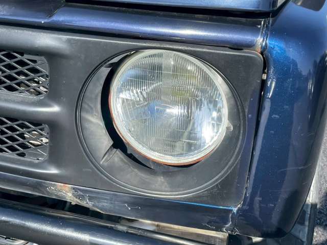 在庫車両は別展示場にて保管をしております。お手数では御座いますが、事前にご予約を頂ければご覧になりやすい場所にご準備をさせて頂きますので、ご来店前にはご連絡を頂ければ幸いです。