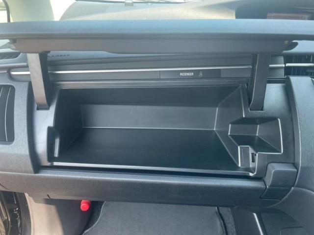 こちらのお車はいかがでしょうか？少しでも気になっていただけましたら是非お問い合わせください！さらにお車の詳細をお送りいたします！