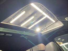 大人気オプションサンルーフ装備♪