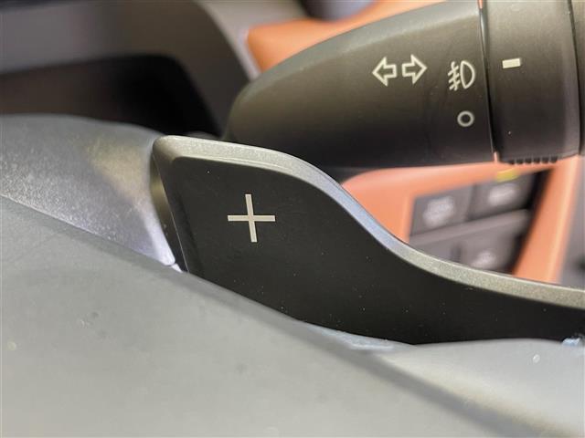 【パドルシフト】シフト操作をスポーティな操作感覚でお楽しみいただけます♪