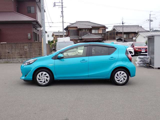 もちろん全国販売可能です。気になるお車の画像、装備内容や商談状況などメールでお送りすることもできますので是非気軽にお問合せください。