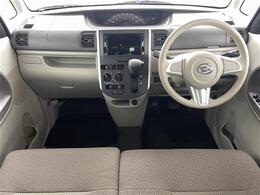 【インパネ全体】全方位で視界が広く、高い目線で運転もしやすいです！