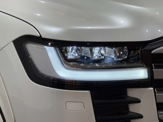 LEDヘッドライト☆彡デイライト機能付きでカッコよく仕上がっております！ 株式会社三和サービスDuxy可児店TEL0574-61-3333 〒509-0203 岐阜県可児市下恵土字広瀬5864-1全国各地からお問合せお待ちしておりますね