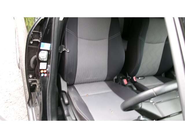 御車の外装・内装はご希望の使用に製作いたしますのでご相談ください♪
