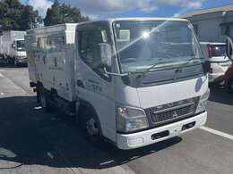 遠方の店舗にあるクルマが気になる場合も、お探しいたしますので、是非私たちに要望をお聞かせください！