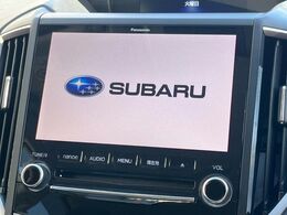 【純正8インチナビ】人気の純正ナビを装備。オーディオ機能も充実しており、Bluetooth接続すればお持ちのスマホやMP3プレイヤーの音楽を再生可能！毎日の運転がさらに楽しくなります！！