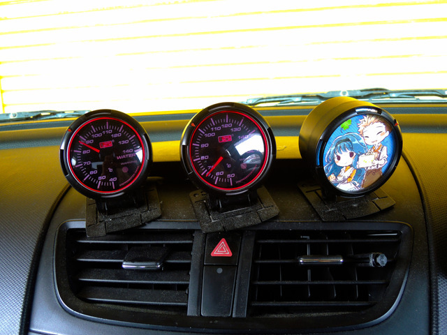 カーローン・任意保険・車両保険を取り扱っております。お気軽にお問い合わせください