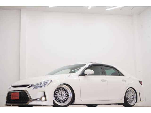 ●お客様に満足して頂けるよう専任スタッフが1台1台真心込めてピカピカに磨き上げて御納車致します。