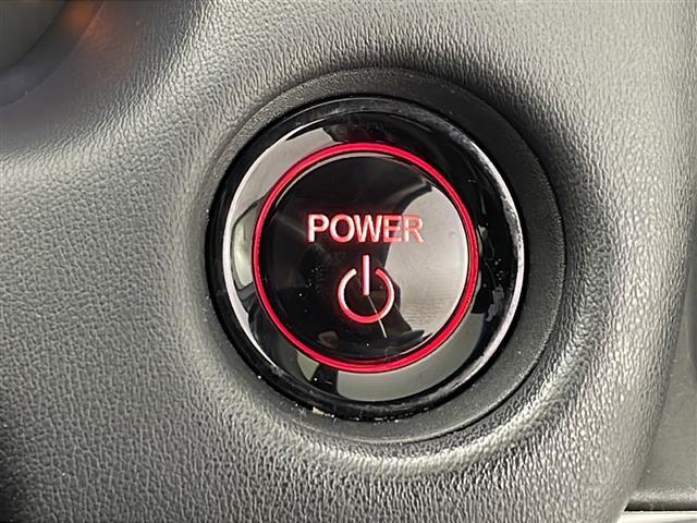 【運転席操作部】快適なドライブを楽しむための機能が装備されています！運転席から触れるので、使いやすいです！除菌プランいれていただくと、さらに清潔で安心していただけます！