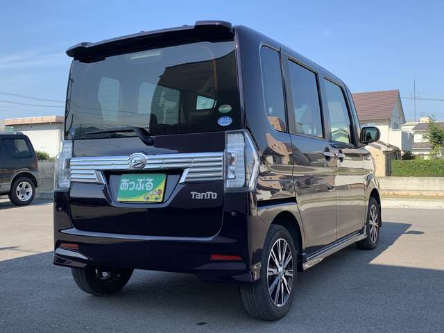 お車で来られる際は松茂吉野線です。電車でこられる際は最寄り駅は板野駅です。駅にはスタッフがお迎えに上がりますので是非見に来てください！