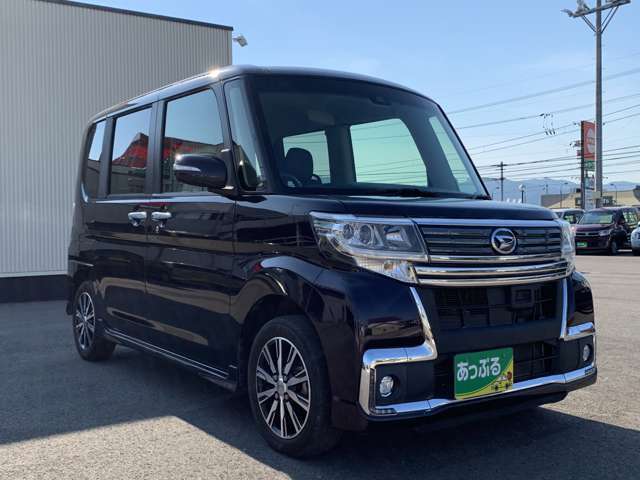 お車の車検・オイル交換・修理・鈑金塗装・ガラス修理・デントリペア・ボディコーティングなども幅広く対応しております。その際は無料で代車を貸し出し致します。車の事は何でもお任せください！