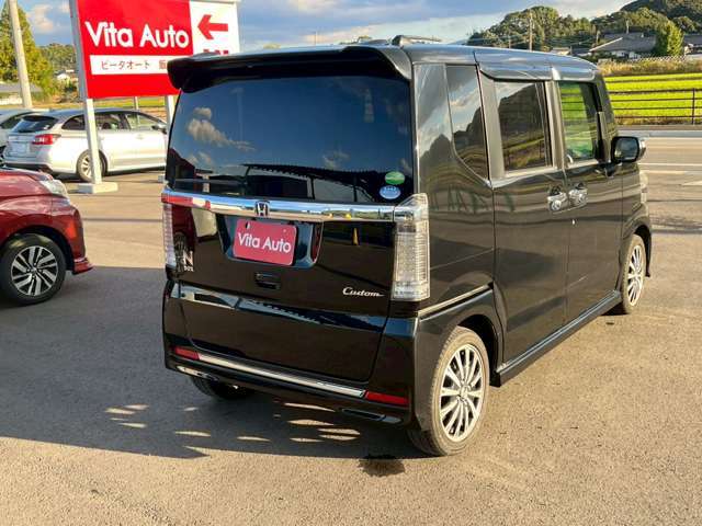 ★画像や動画を見ただけでお車の検討を進める事に抵抗がある方でも気軽に利用できるオンライン商談ならお車の検討はもちろん営業担当や店舗の様子も生中継でご覧いただけますので安心してお車をご検討頂けます。