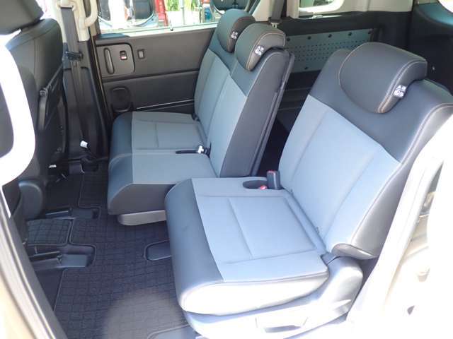 認定指定工場にて整備点検後の納車とさせて頂いております。交換部品が出る場合でも費用は一切頂きません！（部品代・作業工賃　共に無料）　ご安心してお乗り頂けます。