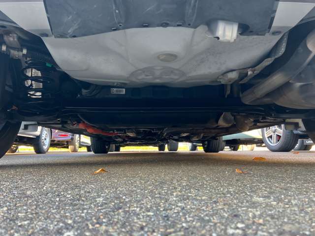 ★ご覧頂いた車両以外にも自信を持っておススメできるお車がございますよ♪話題の軽からコンパクト、人気のミニバンまで！幅広いラインナップが当店の自慢です(*^-^*)