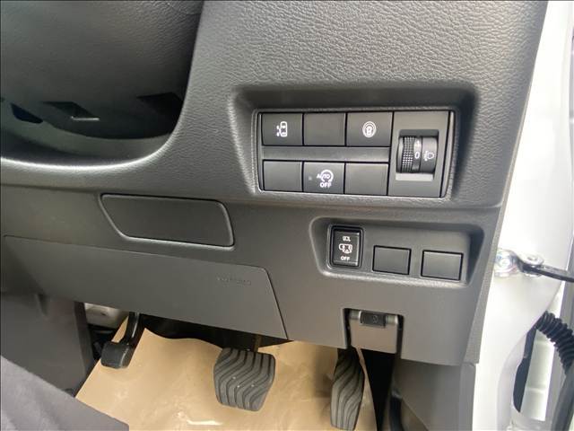 自動車保険も各社お取り扱いが御座います。お気軽にご相談下さい。