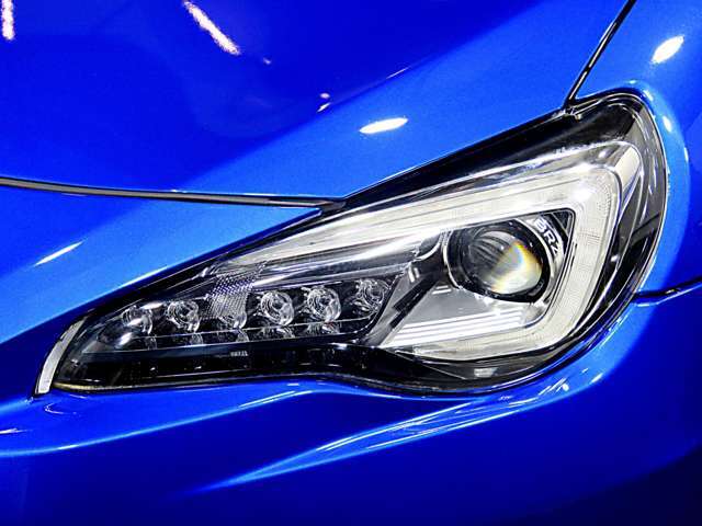 低価格カーといえばCOLOR’S（カラーズ）！！ご期待に添える車がきっと見つかります！！在庫にない場合でもお探しする事も可能です！
