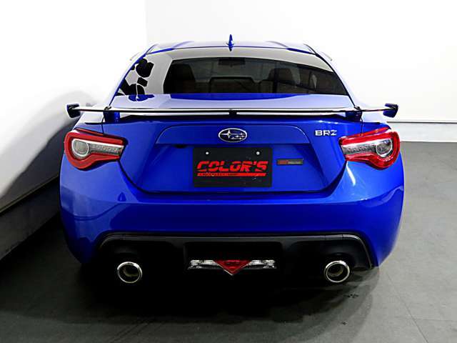 COLOR’Sはお客様のカーライフをサポートする総合プロCARショップです！車の販売に限らず、車検やアフター・メンテナンス・ドレスアップから車の買取りに至るまでお車の事なら何でもご相談下さい。