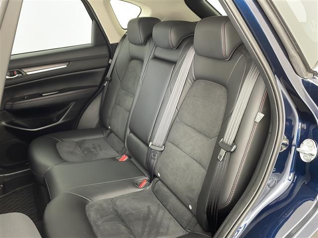 【タイヤ・ホイール】足回りもかっこよく決まってます！社外のアルミやスタッドレスタイヤも取り扱いございますドレスアップもカスタマイズもお任せください！