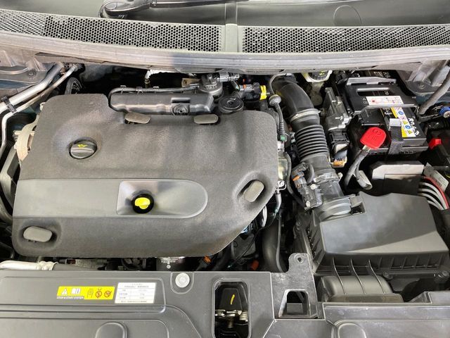 ●当店では、各メーカーの専用診断テスターを導入。国家資格を持つテクニカルスタッフも常駐しておりますので、万が一の際にも安心してご利用いただけます。