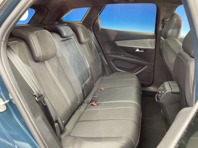 ●シートの使用感：破れ・へたりも少なく、ご覧の通りきれいな状態を維持しております。また、室内クリーニング・コーティングもご用命いただけます。