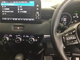 ホンダ純正メモリーナビ搭載なので、遠方へのドライブもお任せ下さい！ステアリング左手側にオーディオ関連のコントロールスイッチを配置しています。操作時は視線を逸らすことなく運転に集中できます