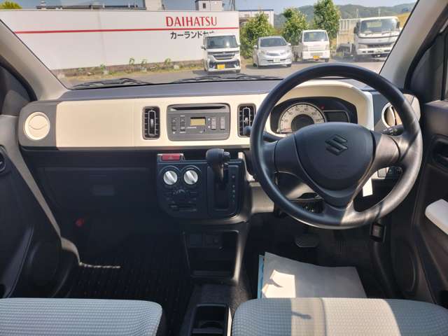 車検・点検・鈑金塗装等、お車のことなら何でもお気軽にご相談下さい。