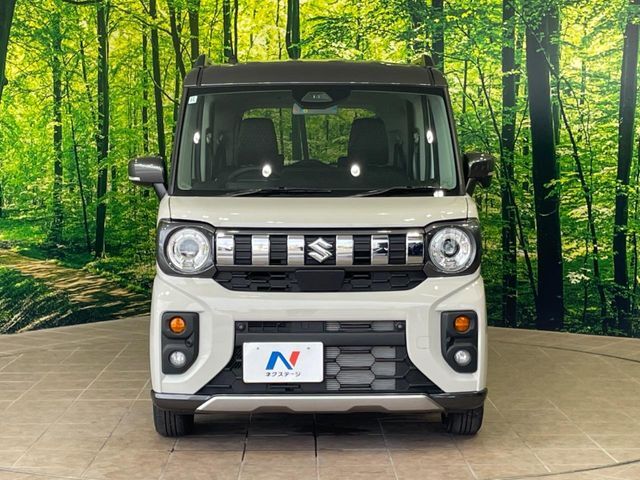 弊社では、全車『修復歴なし』のお車のみ取り扱っております。専任バイヤーによる厳選した仕入れの後、入庫後の車両チェックを行い、ネクステージが認定した高品質な中古車をご提供しております。