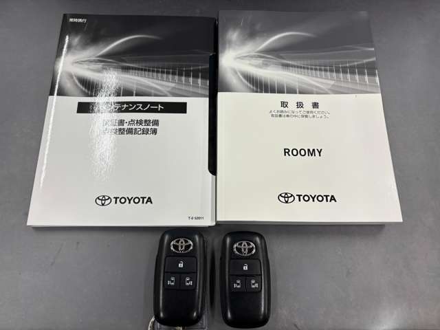 取扱説明書、点検整備記録簿等、スマートキー2本揃っております☆中古車選びの大切なポイントですね！