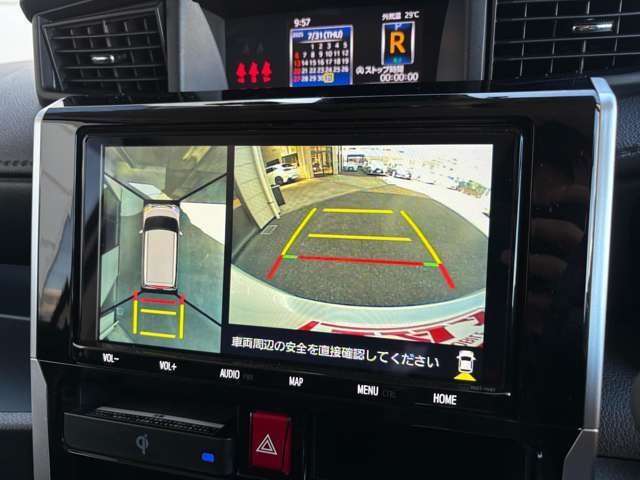 メーカーオプションのパノラミックビューモニター付き！（後方の見えにくい場所への駐車時にとっても便利です！車を大事にされる方には、必須アイテムです！）