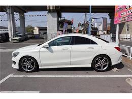 お車は見られなくても購入はできますが、現状でのお渡しをご理解できる方と致します。後付け部やパーツなど保証は一切ございません。気になる場合は動作確認してきますのでお電話でご質問下さい。動画も送れます。