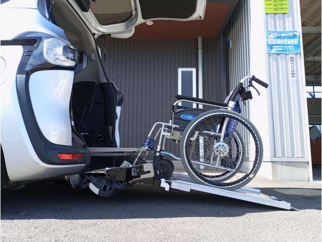 福祉車両のみ100台以上展示！静岡から良質な福祉車両を全国に。福祉車両ヤマシタオート