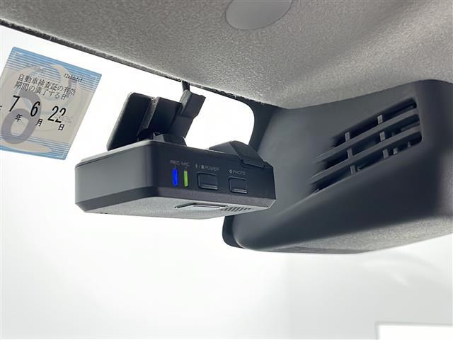 ◆【ドライブレコーダー】映像・音声などの運転中の記録を残します。事故などを起こした起こされた時の証拠になりえますので、もしも時でも安心ですね。