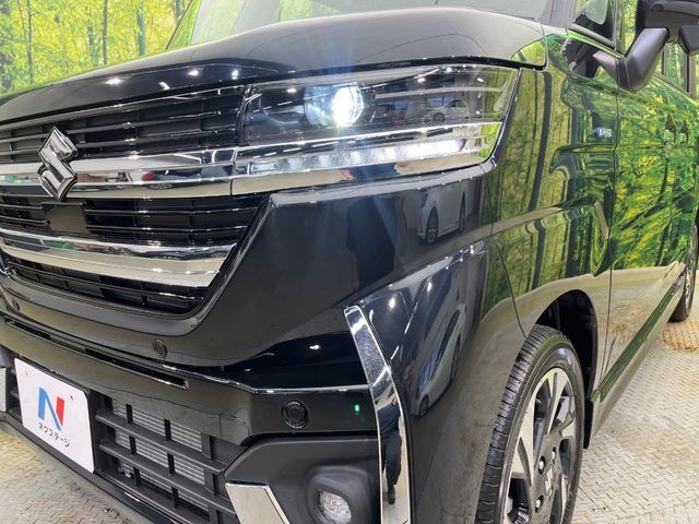 【シーケンシャルターンランプ付きLEDヘッドライト】人気の『流れるウィンカー』付きのLEDヘッドライトを装備♪高級感はもちろん、点灯時は存在感たっぷりで他車からも認識されやすく安心です。