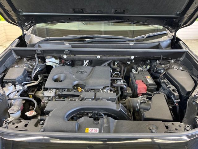 親切・丁寧な専門メカニックスタッフが応対！・車検・点検整備・事故等の修理などアフターサービスも安心。お車のカスタマイズもネクステージのサービススタッフまでご相談ください！