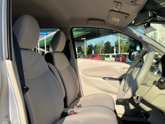 「この車の写真をもっと見たい」「状態が気になる」「この装備はついている？」どんな小さな疑問でもお気軽にお問い合わせください！