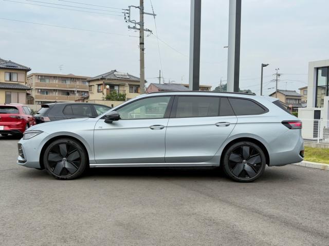 元試乗車や代車など、状態の良い車両も取り揃えております。ご希望条件に応じて系列店からもお探しいたします。