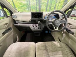 グループ総在庫数約30，000台！！全国の系列店からメーカー・車種問わずご紹介出来るので、あなたにピッタリのお車が見つかるはずです♪まずはお問い合わせ下さい☆