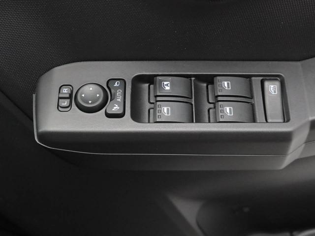 ダイハツ認定中古車は、『車両状態証明書』『約60項目の徹底点検・整備』『内装の徹底清掃と洗浄』『もしもの時の無償保証』が全車に付いています。