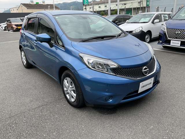 今話題のLEDランプが付いているので明るいですよ♪視界良好で安全確保！